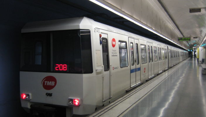 metro barcelona metro barcelona