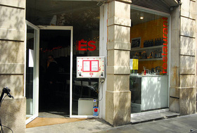 Ès