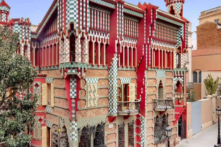 Casa Vicens - La facciata colorata