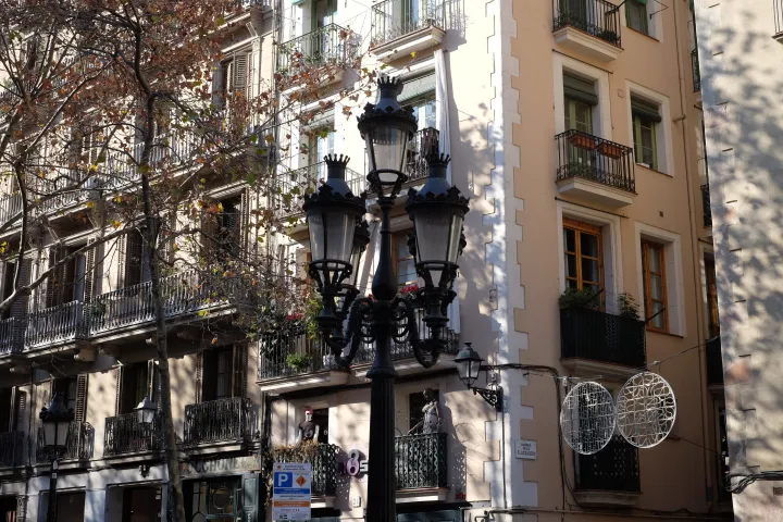 El Born - Fachadas típicas del barrio