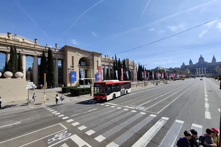 Montjuïc - A entrada no ringue de Montjuïc