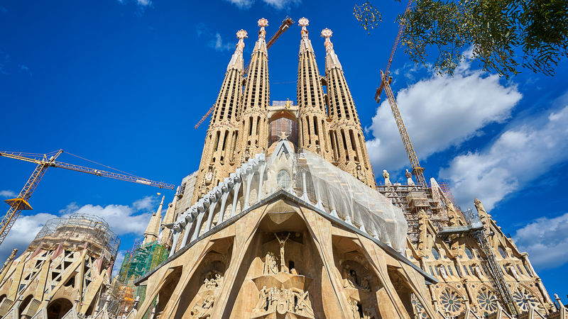 Sagrada Familia Tickets and Pass 2022 ✓No crowds